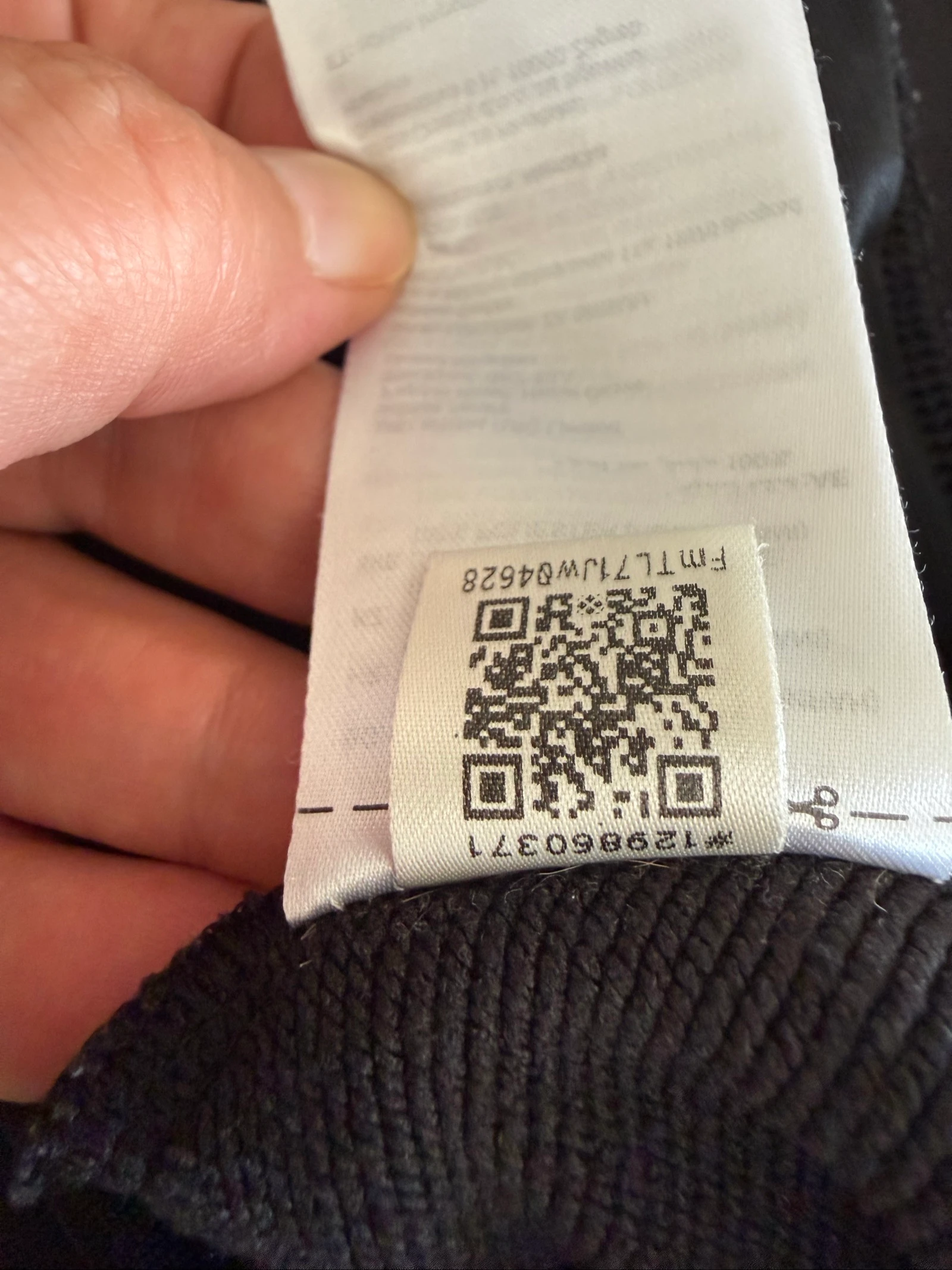 Veste Adidas Criança 9-10 Anos 140 Preta & Branca com Zíper – Muito Bom Estado – photo 9